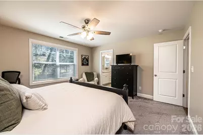 1203 Hillsboro Court, Lenoir, NC 28645 - Photo 28