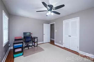 1823 Emerywood Dr, Charlotte, NC 28210 - Photo 32