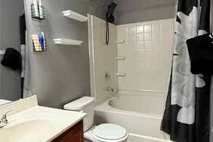 5730 Natick Dr, Charlotte, NC 28214 - Photo 14