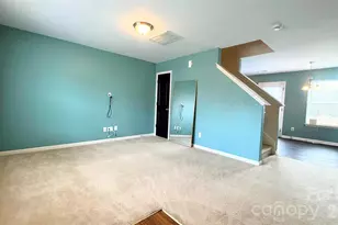 5730 Natick Dr, Charlotte, NC 28214 - Photo 4