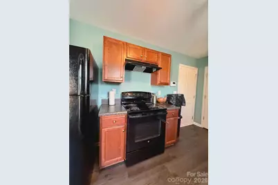 5730 Natick Drive, Charlotte, NC 28214 - Photo 8