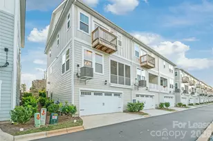 554 Amalfi Dr, Davidson, NC 28036 - Photo 2