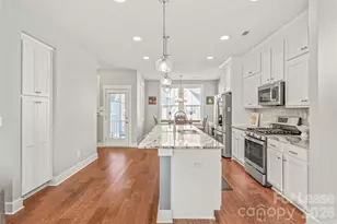 554 Amalfi Dr, Davidson, NC 28036 - Photo 10