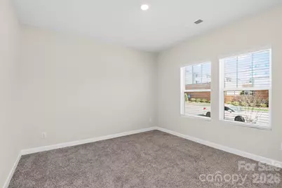 3718 Memorial Parkway, Charlotte, NC 28217 - Photo 8