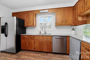 1103 White Oaks Cir, Monroe, NC 28112 - Photo 10