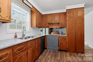 1103 White Oaks Cir, Monroe, NC 28112 - Photo 12