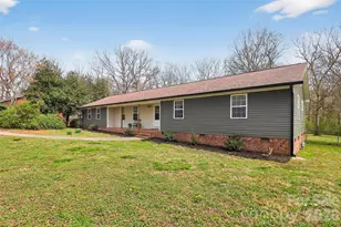 1103 White Oaks Cir, Monroe, NC 28112 - Photo 4