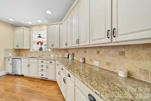 6009 Autumn Blossom Ln, Waxhaw, NC 28173 - Photo 8