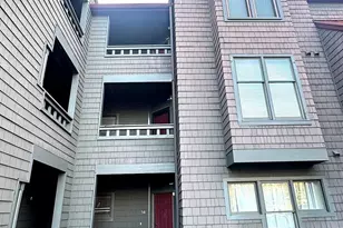 9039 J M Keynes Dr, Charlotte, NC 28262 - Photo 2