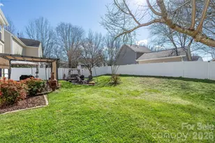 17909 Caldwell Track Dr, Cornelius, NC 28031 - Photo 38