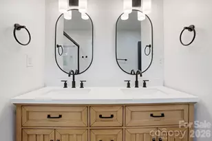 308 Rankin Ave, Lowell, NC 28098 - Photo 24