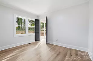 308 Rankin Ave, Lowell, NC 28098 - Photo 28