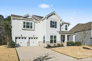 7116 Glenroe Dr, Huntersville, NC 28078 - Photo 2