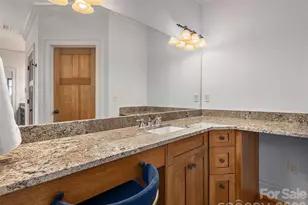 457 Coopers Hawk Dr, Asheville, NC 28803 - Photo 22