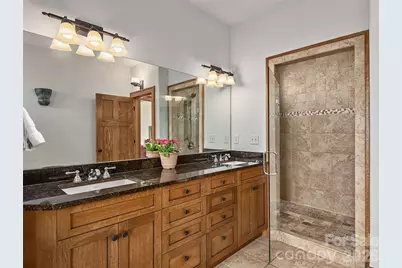 457 Coopers Hawk Drive, Asheville, NC 28803 - Photo 16