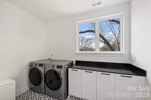 110 Mattoon St, Charlotte, NC 28216 - Photo 34