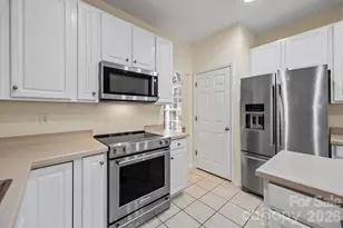12602 Kemerton Ln, Huntersville, NC 28078 - Photo 28