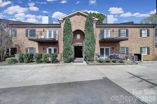 1012 Queens Rd, Charlotte, NC 28207 - Photo 2