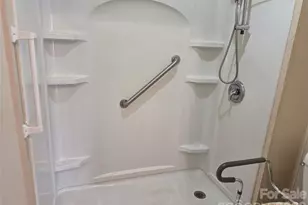 1921 Finchley Dr, Charlotte, NC 28215 - Photo 8