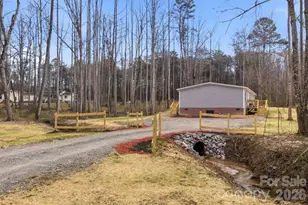 1685 Dawnview Ln, Lincolnton, NC 28092 - Photo 28