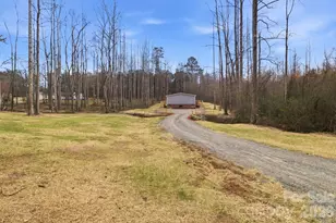 1685 Dawnview Ln, Lincolnton, NC 28092 - Photo 26