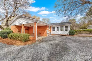 1224 Vickie Ln, Matthews, NC 28104 - Photo 18