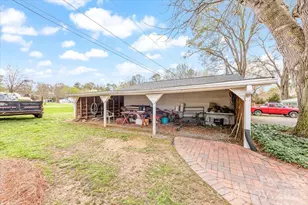 1224 Vickie Ln, Matthews, NC 28104 - Photo 22