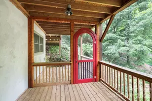 14 Weeping Cherry Forest Rd, Fairview, NC 28730 - Photo 10