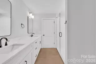 2572 Teague St, Lincolnton, NC 28092 - Photo 8