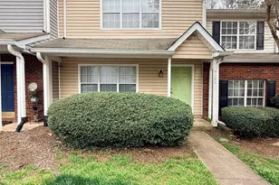 9162 Exbury Ct, Charlotte, NC 28269 - Photo 1