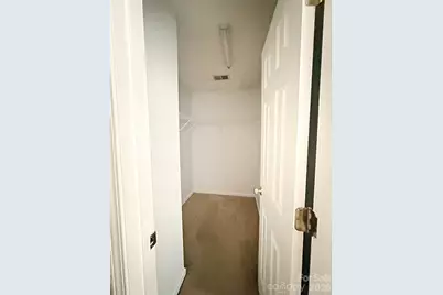 9162 Exbury Court, Charlotte, NC 28269 - Photo 18