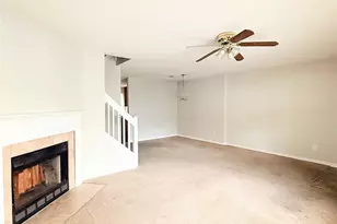 9162 Exbury Ct, Charlotte, NC 28269 - Photo 4