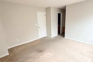 9162 Exbury Ct, Charlotte, NC 28269 - Photo 16