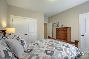 16518 Governors Club Ct, Charlotte, NC 28278 - Photo 36