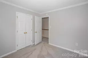 7300 Reynard Ln, Charlotte, NC 28215 - Photo 6