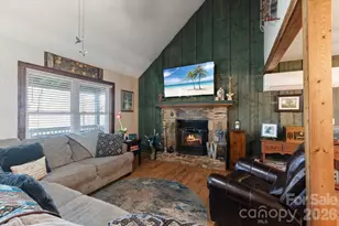 46 Hummingbird Dr, Maggie Valley, NC 28751 - Photo 8