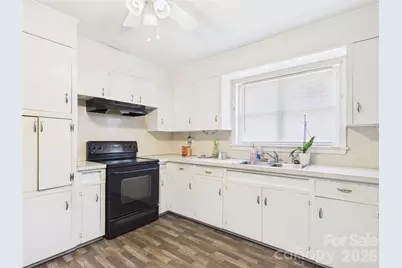 1331 Idlewood Street SW, Lenoir, NC 28645 - Photo 28