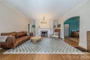 2101 Dartmouth Pl, Charlotte, NC 28207 - Photo 4