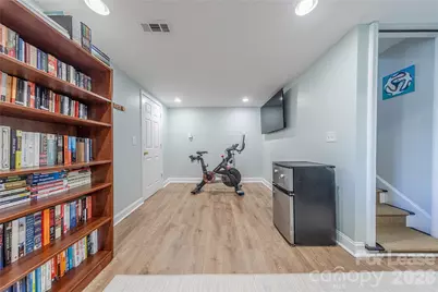 2101 Dartmouth Place, Charlotte, NC 28207 - Photo 26