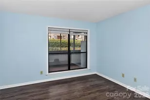 7302 Winery Ln, Charlotte, NC 28227 - Photo 10