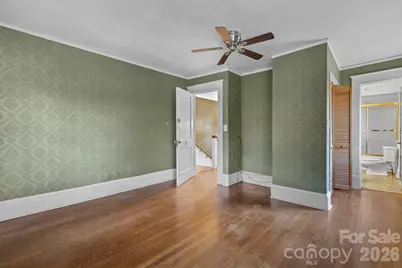 708 E Lake Drive, Greensboro, NC 27401 - Photo 12