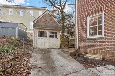 708 E Lake Drive, Greensboro, NC 27401 - Photo 30