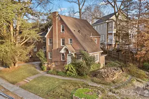 708 E Lake Dr, Greensboro, NC 27401 - Photo 2