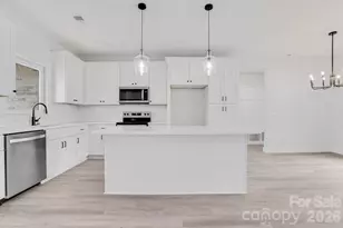 1500 Avalon Oaks Ct, Dallas, NC 28034 - Photo 10