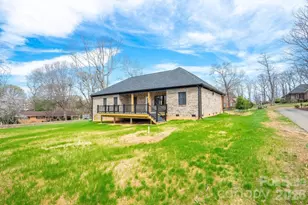 1500 Avalon Oaks Ct, Dallas, NC 28034 - Photo 46