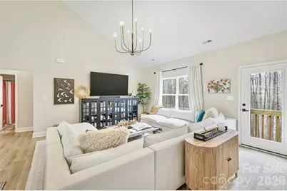 4374 Poplar Bluff Drive, Lenoir, NC 28645 - Photo 6