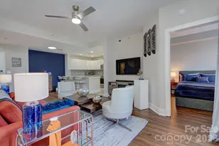 718 W Trade St, Charlotte, NC 28202 - Photo 16