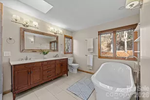 1105 High Vista Dr, Mills River, NC 28759 - Photo 22