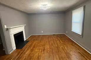 373 Westwood Dr, Statesville, NC 28677 - Photo 2