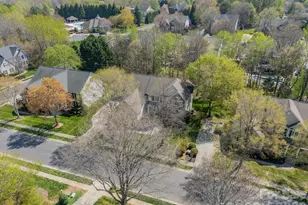 8203 Sturminster Dr, Waxhaw, NC 28173 - Photo 2